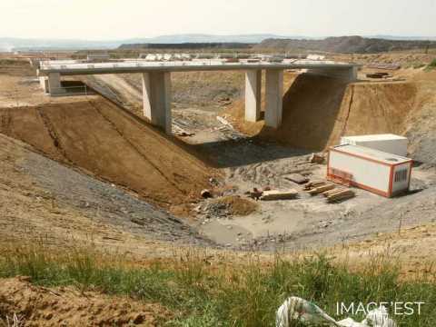 Construction d'un pont (Cheminot)